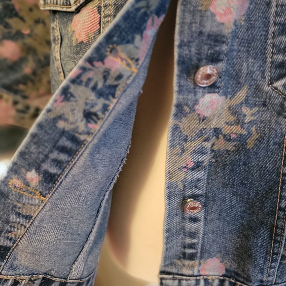 Floral Denim Kids Jacket - Picture 5 of 7